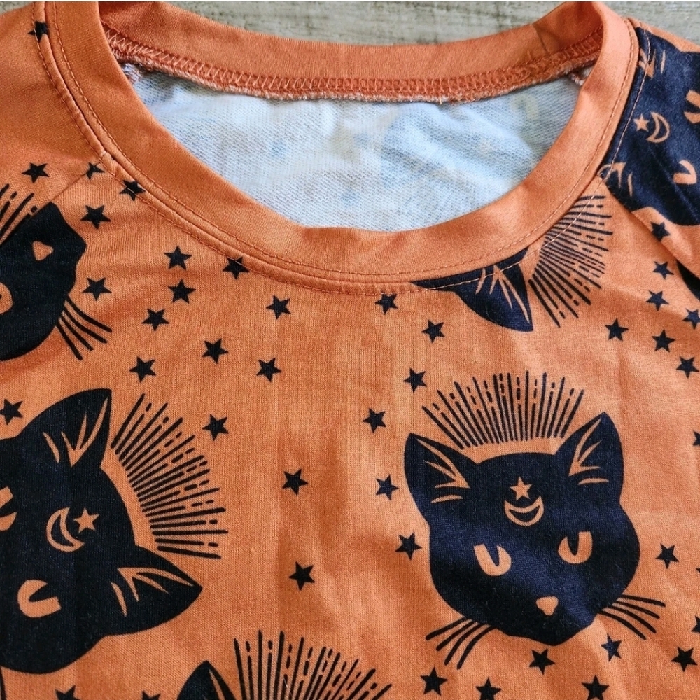 Halloween Pullover Black Cats Magic Black Cats Witchcraft Size Large Soft Cozy - Picture 6 of 16